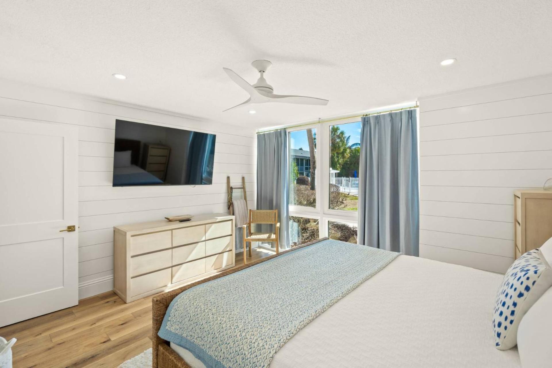 Kingston Arms Modern 1Br On Lido Key Villa Sarasota Exterior photo